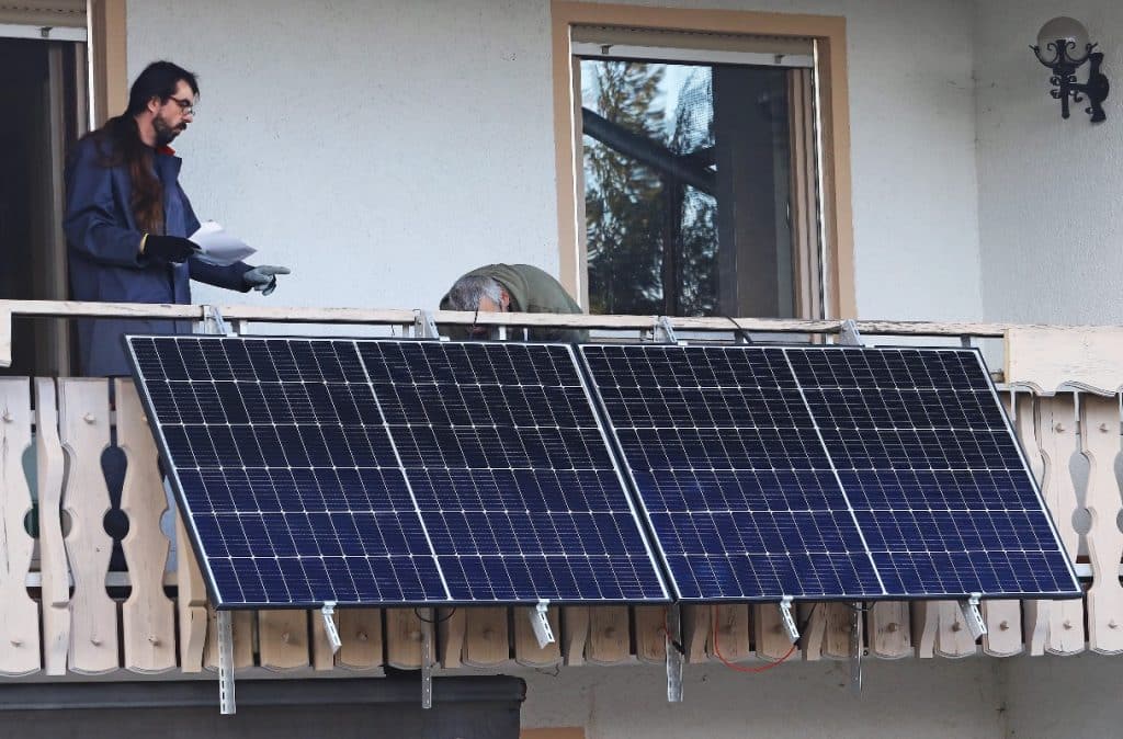 Placas solares para balcones, ¿una alternativa para ahorrar?