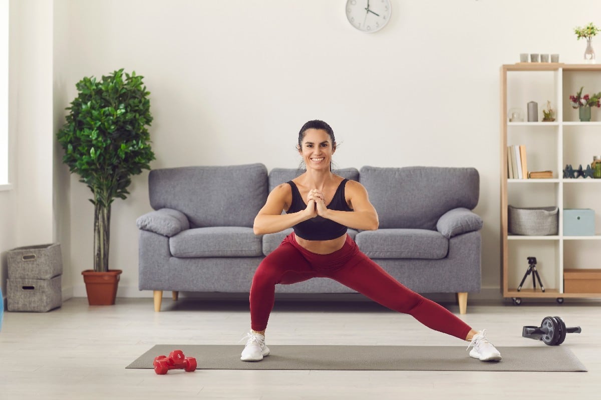 Descubre nuestro plan de entrenamiento de fitness en casa para mujeres